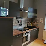 Apartment Charmante Ferienwohnung In Einem Bauernhaus *