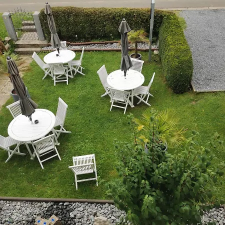 In Einem Alten Apartment Lontzen