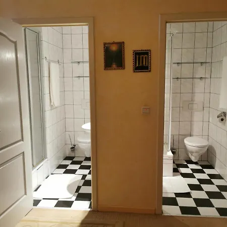 Apartment In Einem Alten