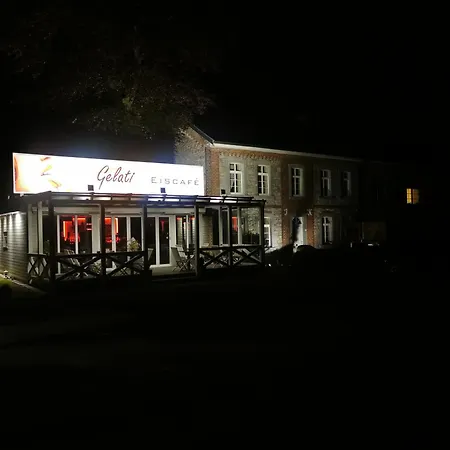 Apartment In Einem Alten