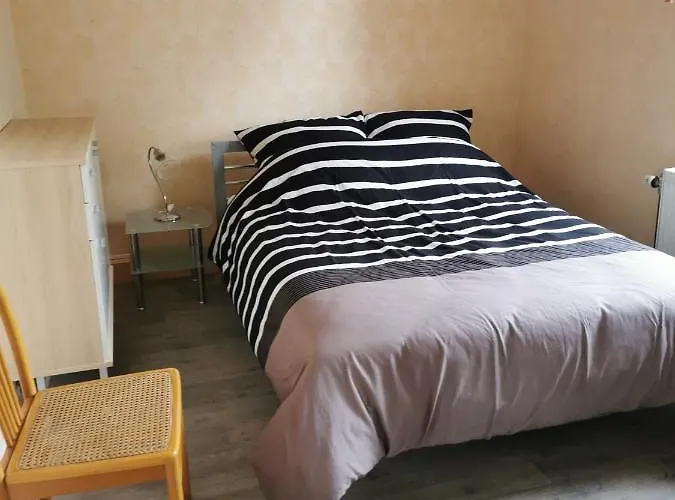 Appartement In Einem Alten *